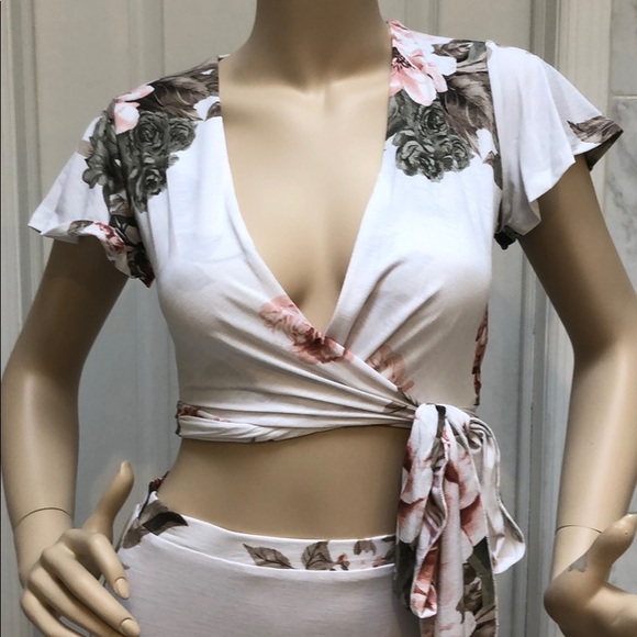 2 PIECE SKIRT & WRAP TOP SET - Picture 5 of 9